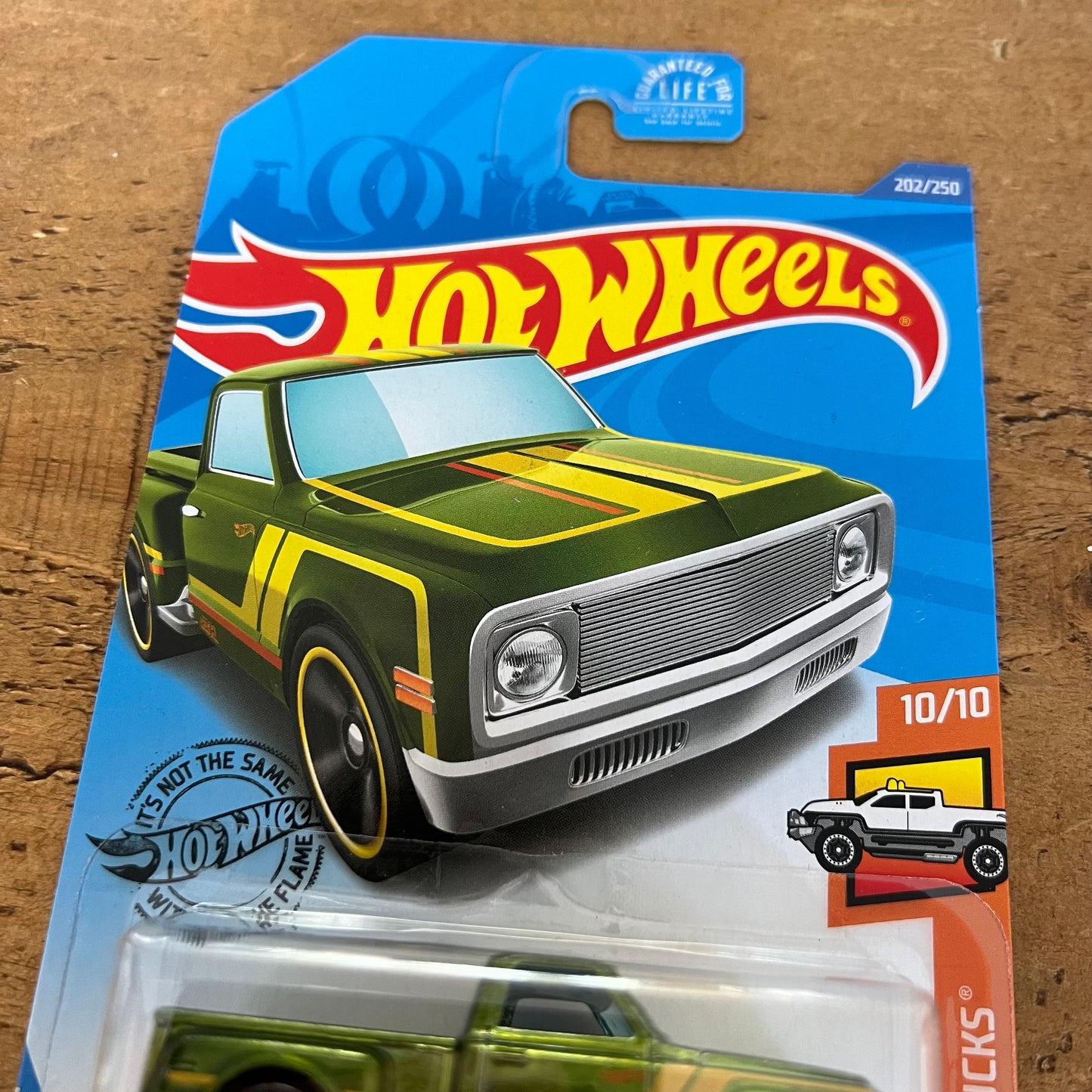 Hot Wheels Super Treasure Hunt ‘69 Chevy Pickup