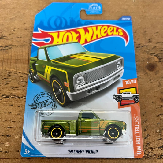 Hot Wheels Super Treasure Hunt ‘69 Chevy Pickup