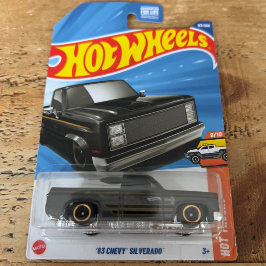 Hot Wheels Mainline US Card ‘83 Chevy Silverado