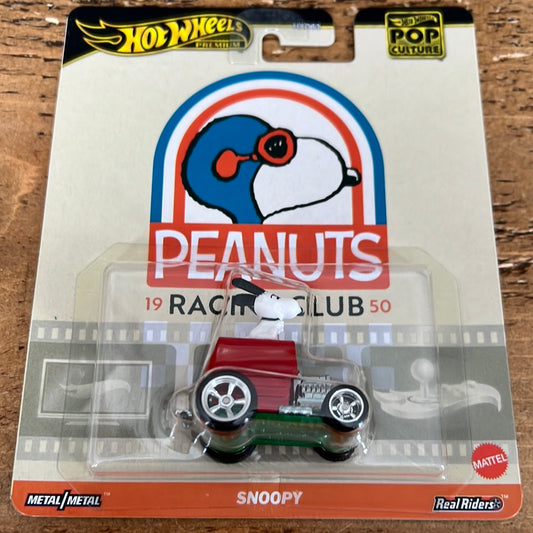 Hot Wheels Premium Pop Culture Peanuts Racing Club Snoopy