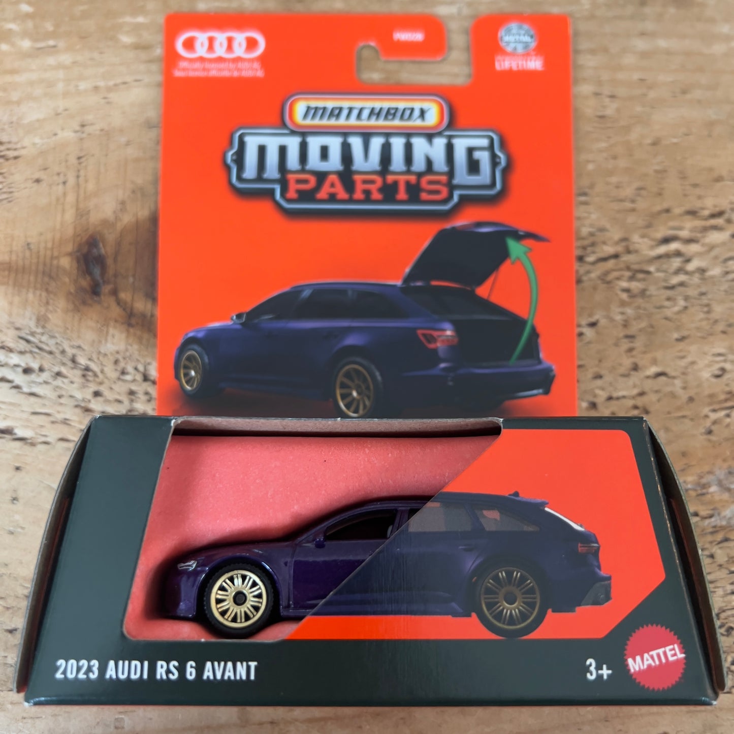 Matchbox Moving Parts 2023 Audi RS6 Avant