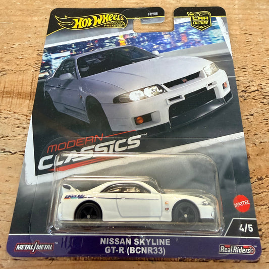 Hot Wheels Premium Modern Classics Nissan Skyline R33 GTR