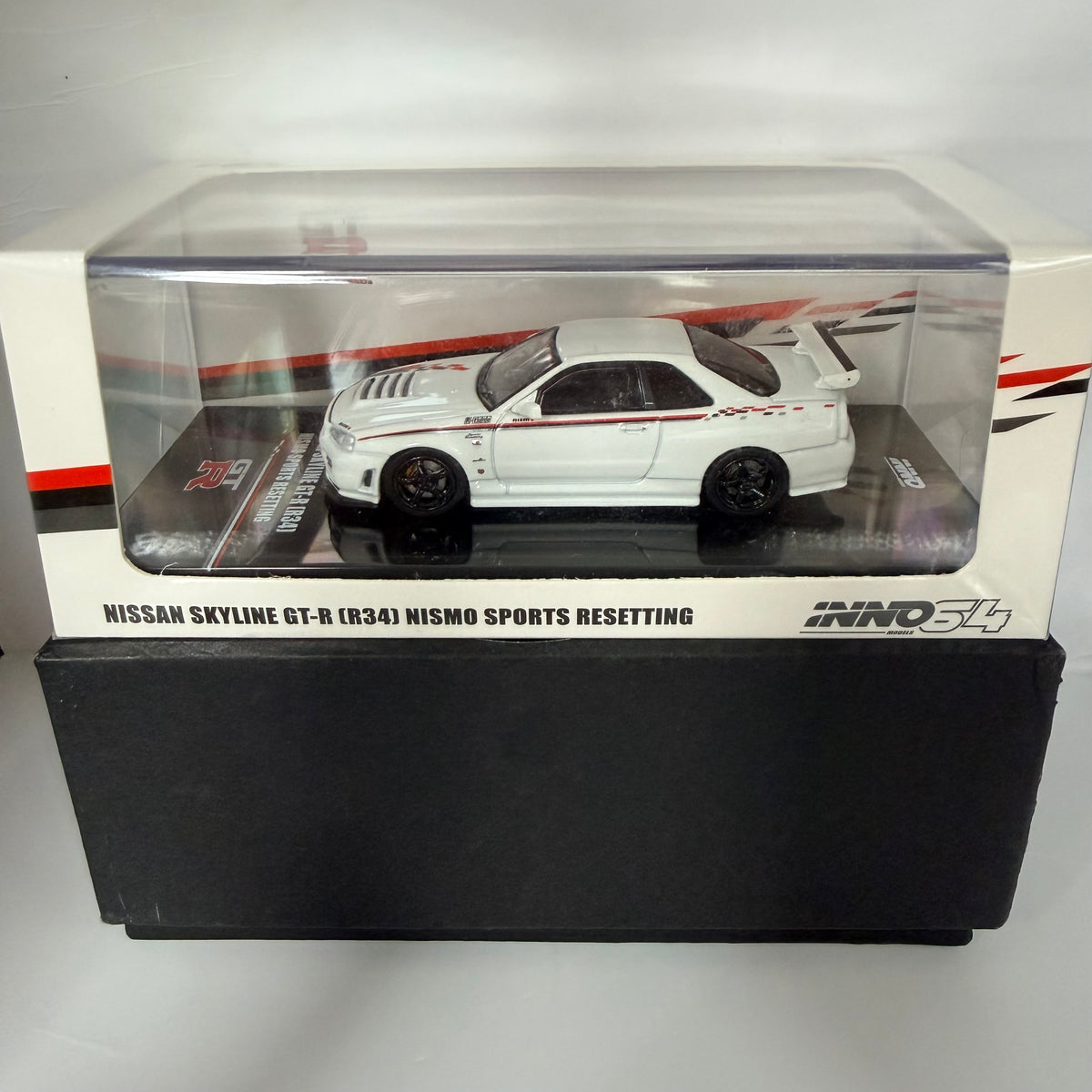 Inno64 Nissan Skyline R34 GTR Nismo Sports Resetting