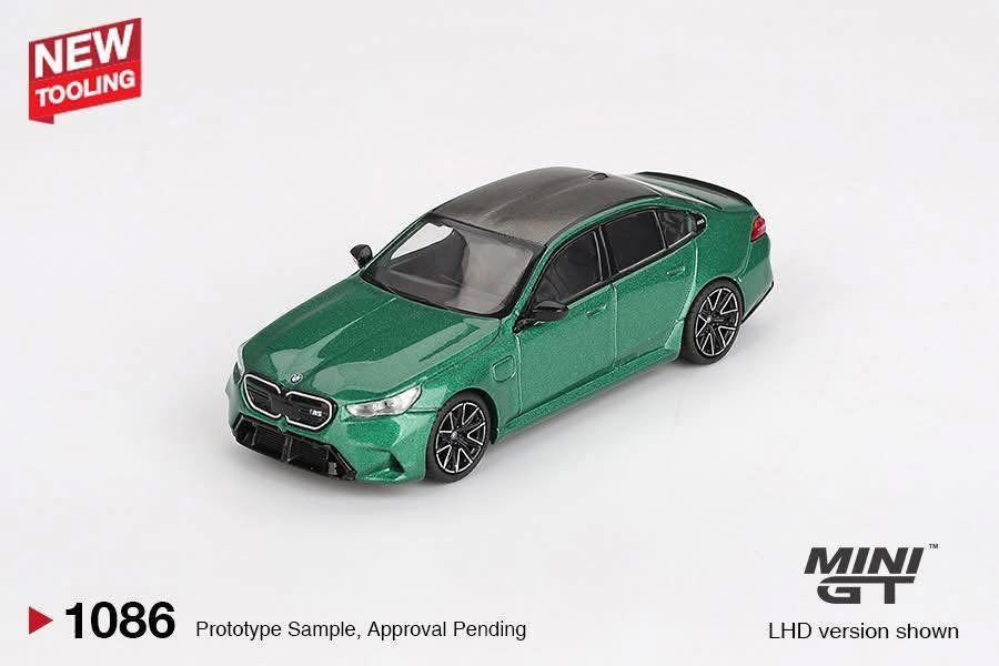 Mini GT BMW M5 Isle Of Man Green Metallic #1086