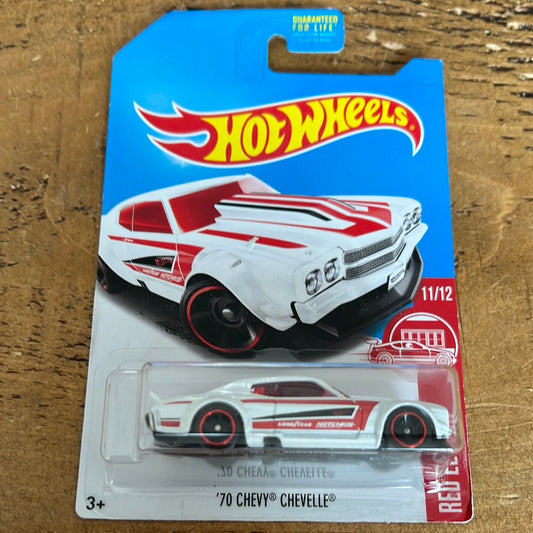 Hot Wheels US Exclusive Red Edition 70’ Chevy Chevelle