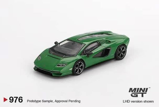 Mini GT Lamborghini Countach LPI 800-4 Verde Medio #976