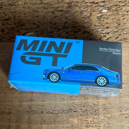 Mini GT Bentley Flying Spur #351