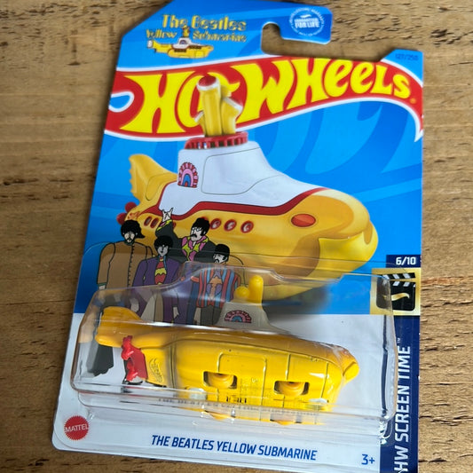 Hot Wheels Mainline US Card The Beatles Yellow Submarine