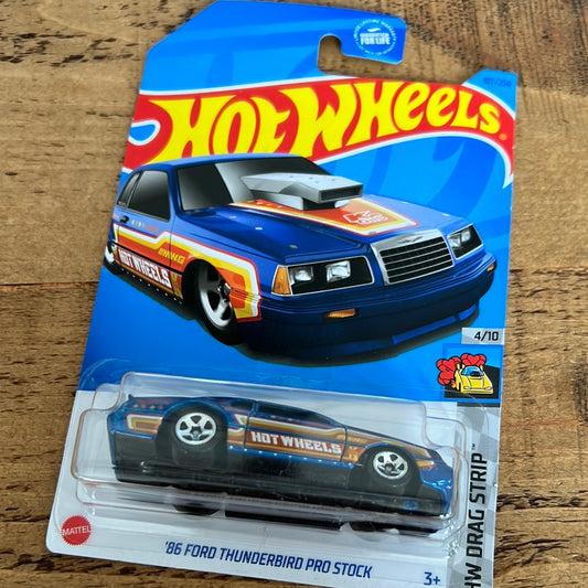 Hot Wheels Mainline 86 Ford Thunderbird Pro Stock