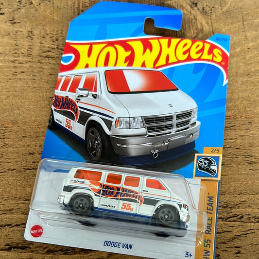 Hot Wheels Mainline Dodge Van