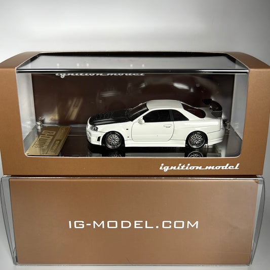 Ignition Model Resin Nissan Skyline R34 GTR R Tune White