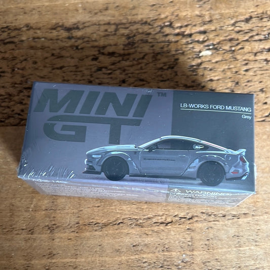 Mini GT Ford Mustang LB Works #470