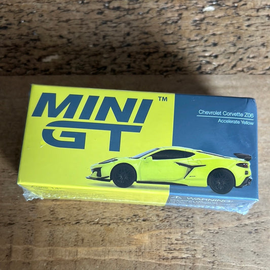 Mini GT Chevrolet Corvette Z06 #441