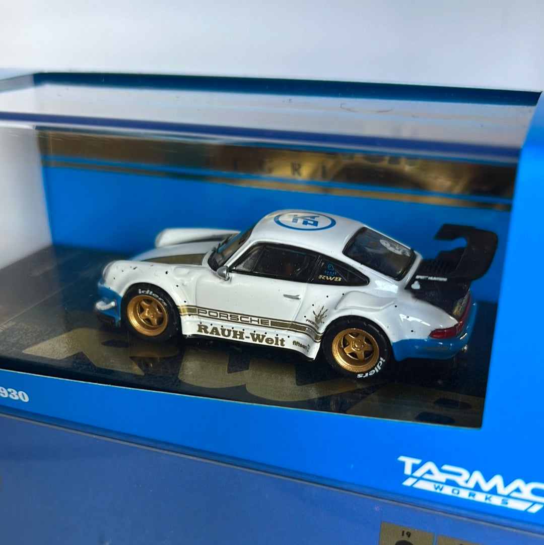 Tarmac Works Porsche 930 RWB EA Sports
