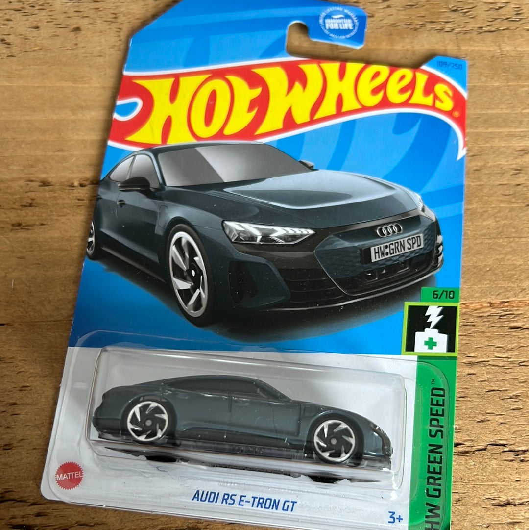 Hot Wheels Mainline US Card Audi RS E Tron GT