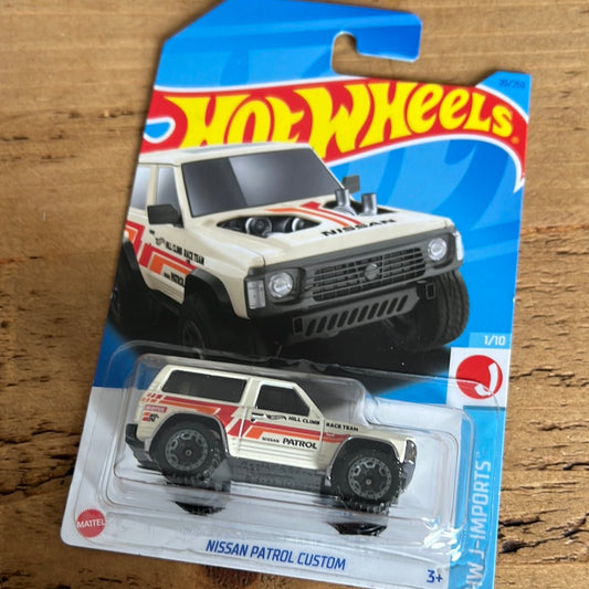 Hot Wheels Mainline Nissan Patrol Custom