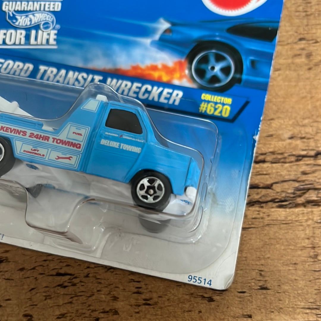 Hot Wheels Mainline Ford Transit Wrecker