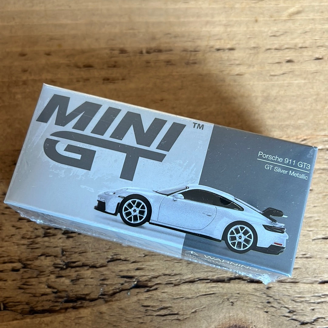 Mini GT Porsche 911 GT3 #390