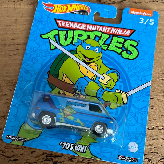 Hot Wheels Premium Teenage Mutant Ninja Turtles 70s Van