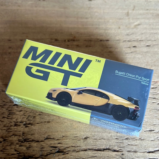 Mini GT Bugatti Chiron Pur Sport #428